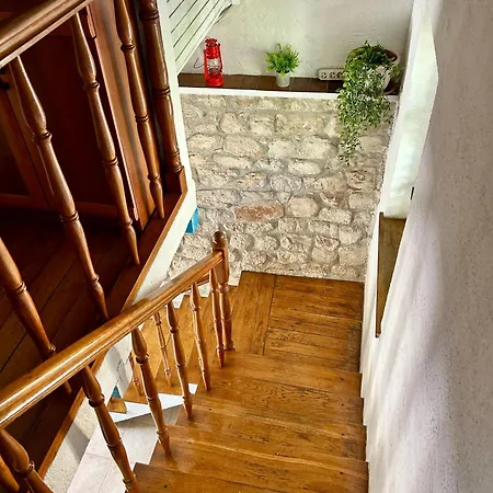 Dalmatera Feriehus *