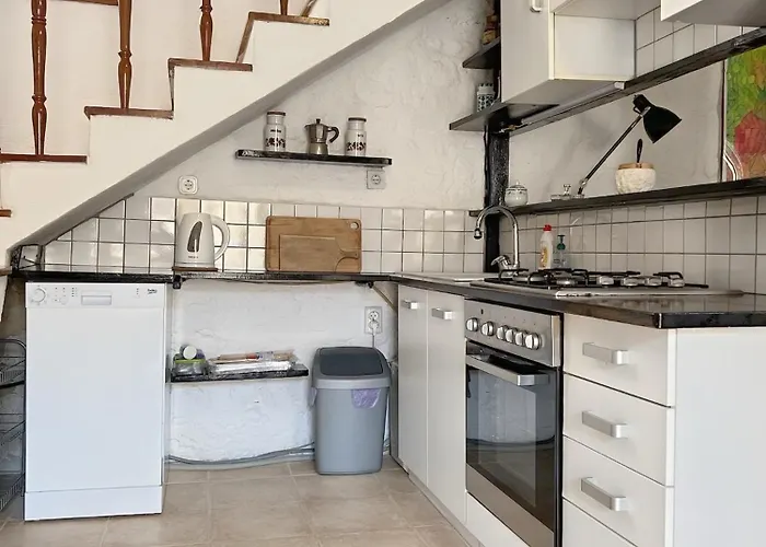 Dalmatera Rogoznica (Sibenik-Knin)